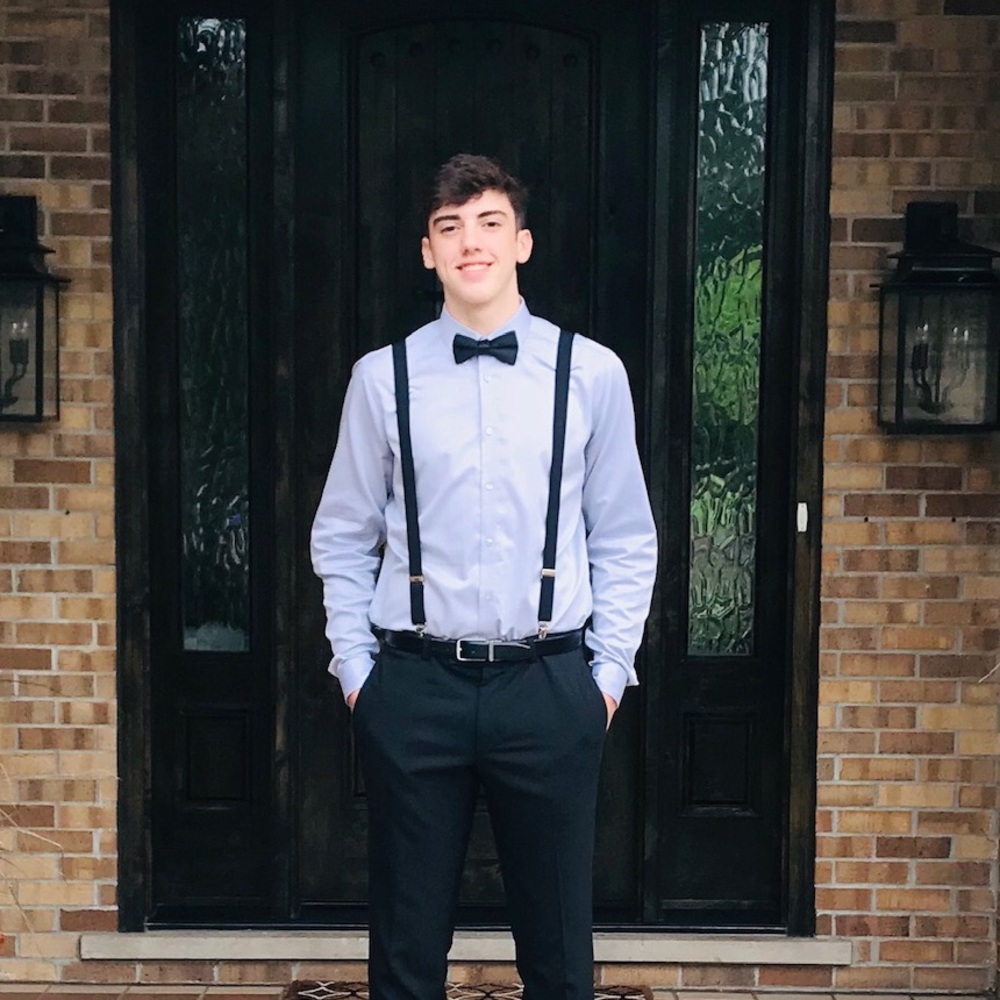 Meet your Posher, Logan